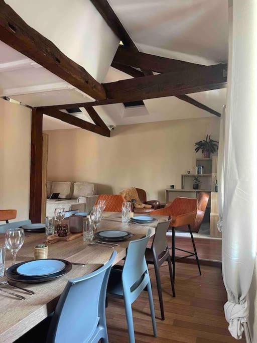 Appartement De Charme 80M2 จิวอรส์ ภายนอก รูปภาพ